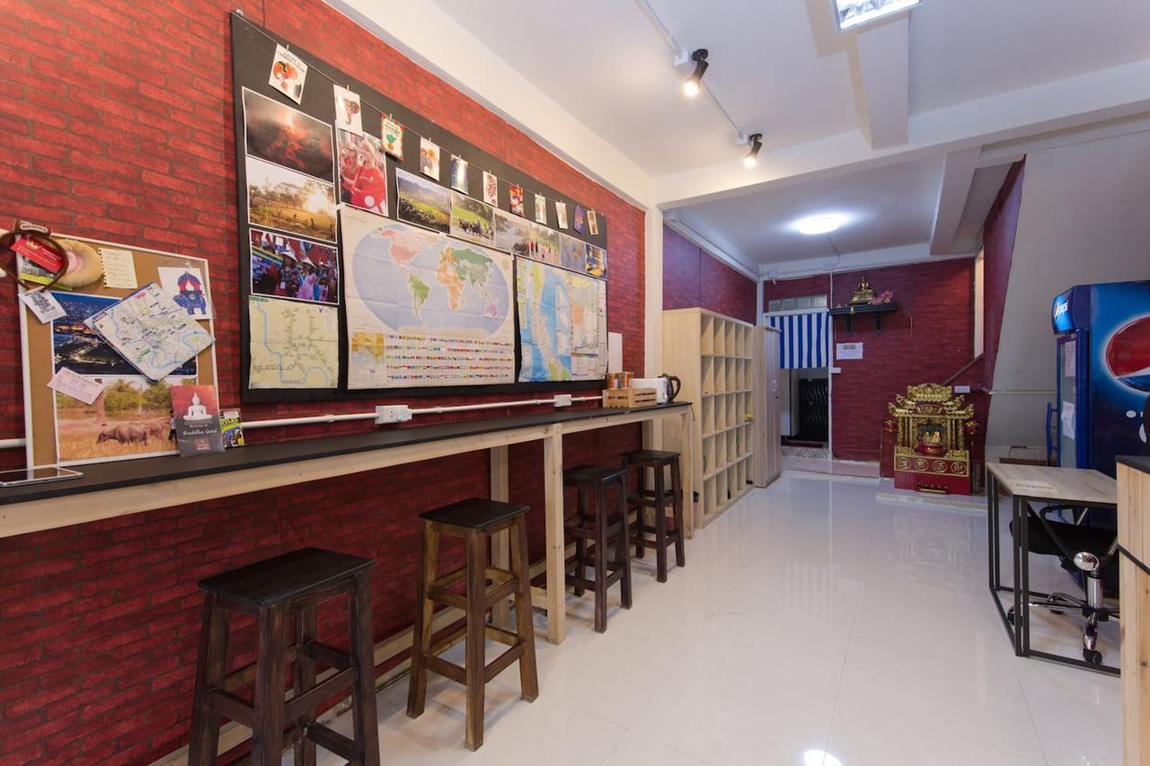 Mana Hostel Bangkok Zewnętrze zdjęcie