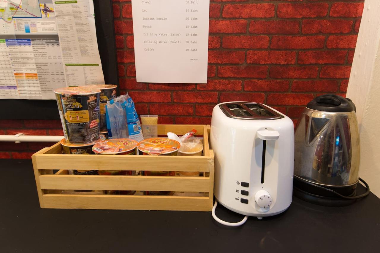 Mana Hostel Bangkok Zewnętrze zdjęcie